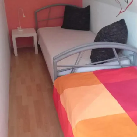 דירה An Der Koenigstrasse טקלנבורג